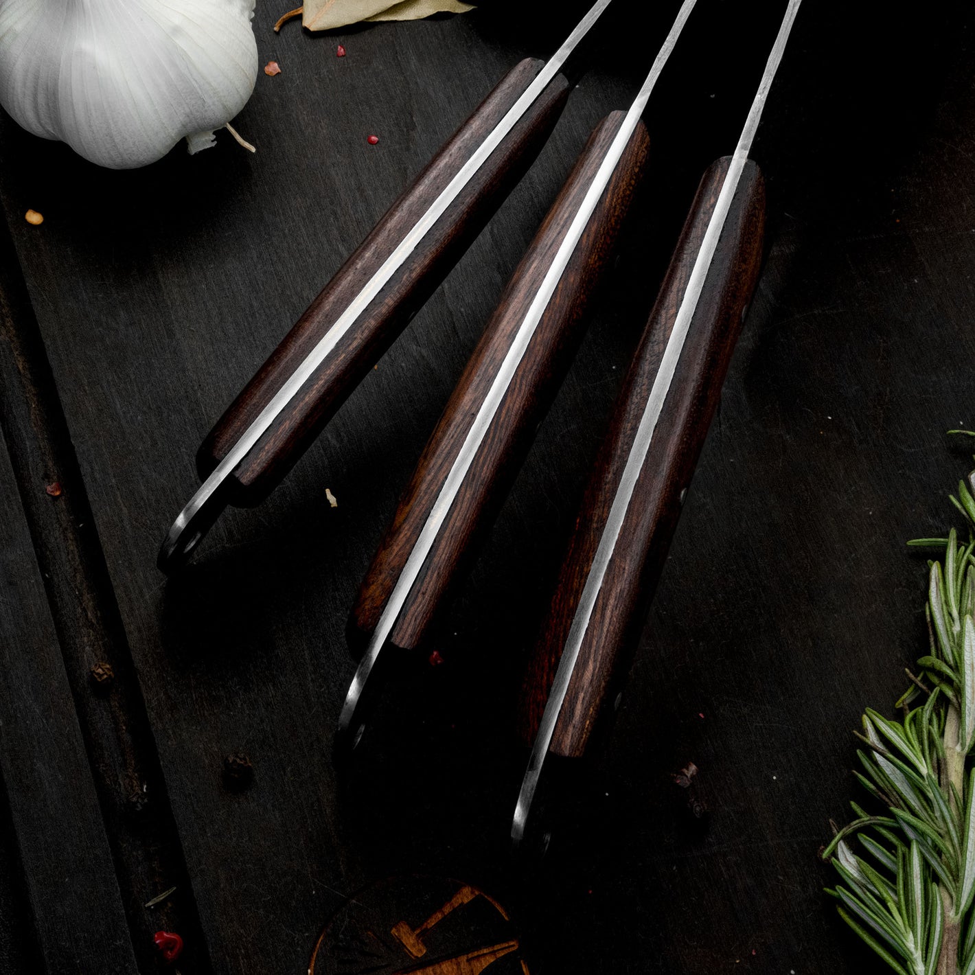 Full Tang Construction Knives