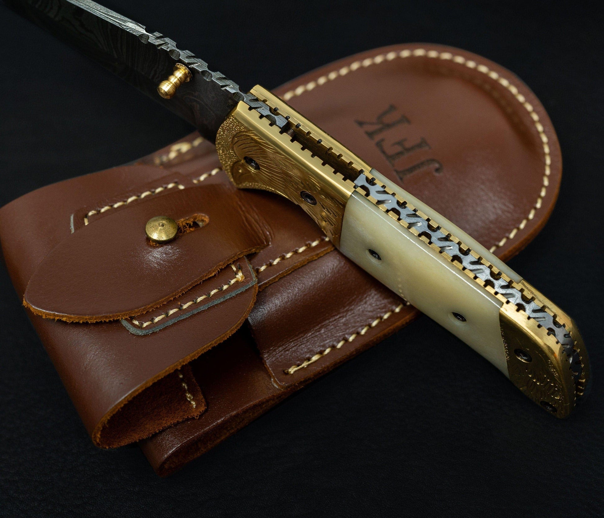 7.1/2'' Hand Forged Real Horn Handle Damascus Fold Knife, White Bone Pocket Knife, Damascus Steel Hunting knife, Hand Forged Damascus Knife Etsy 