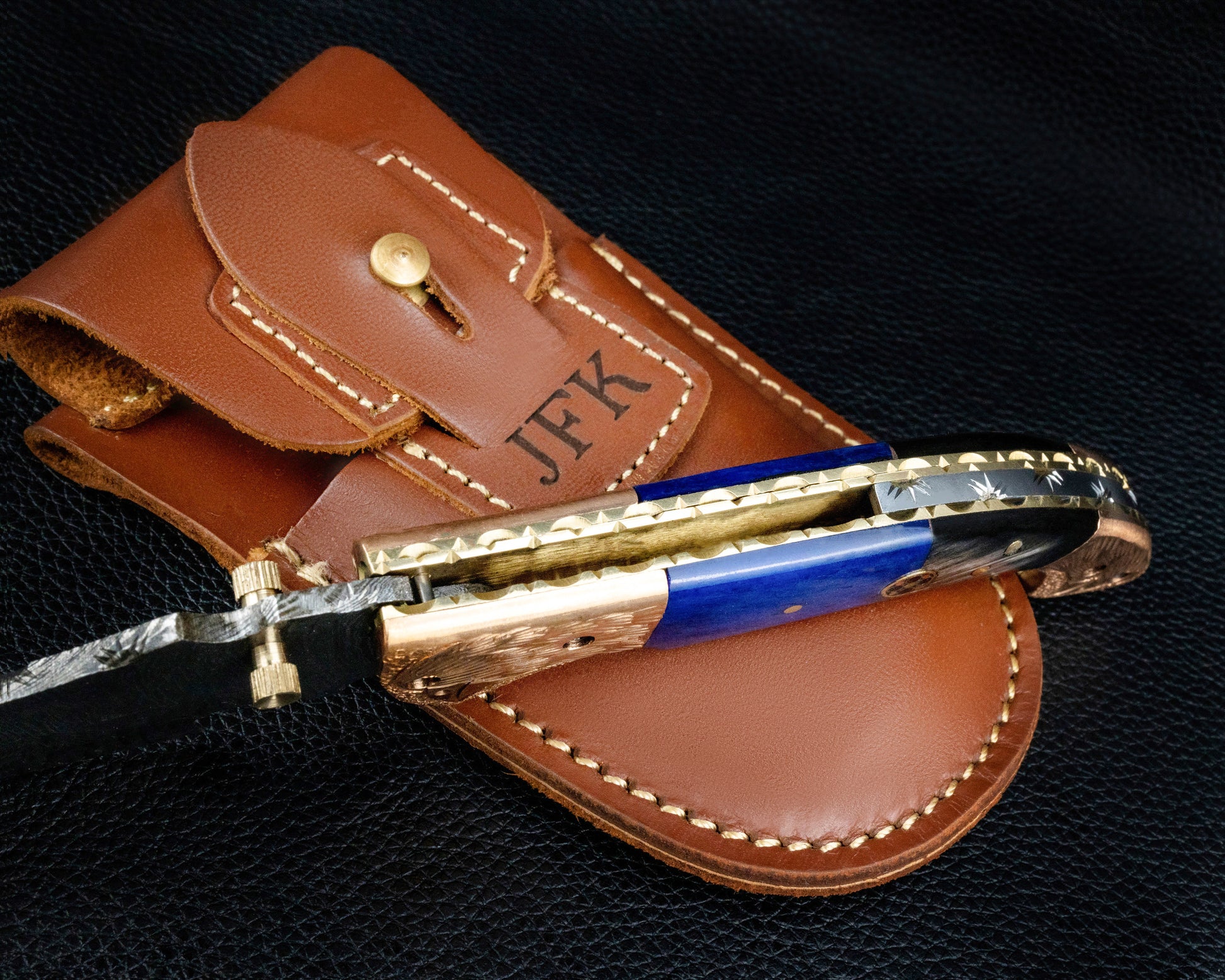 9'' Hand Forged Real Horn Handle Damascus Fold Knife