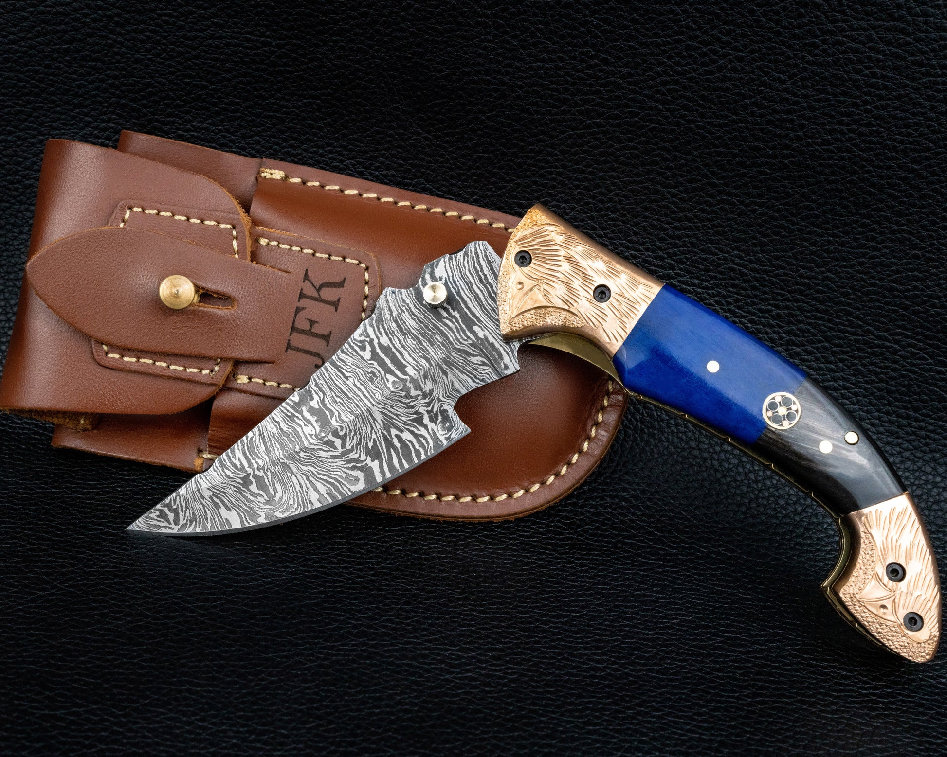 9'' Hand Forged Real Horn Handle Damascus Fold Knife
