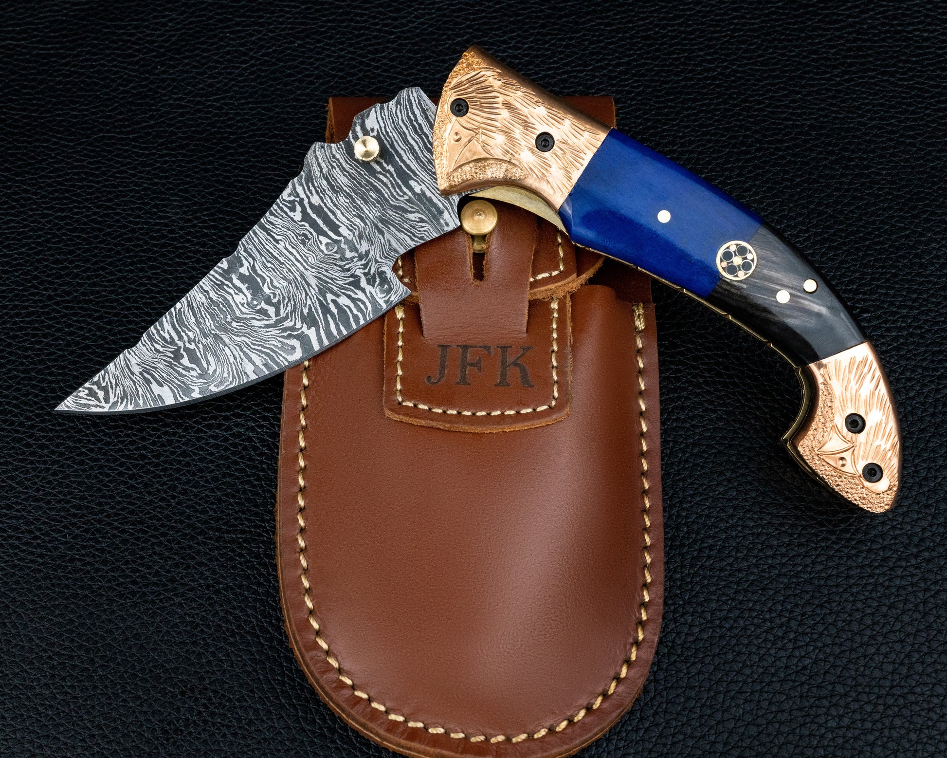 9'' Hand Forged Real Horn Handle Damascus Fold Knife