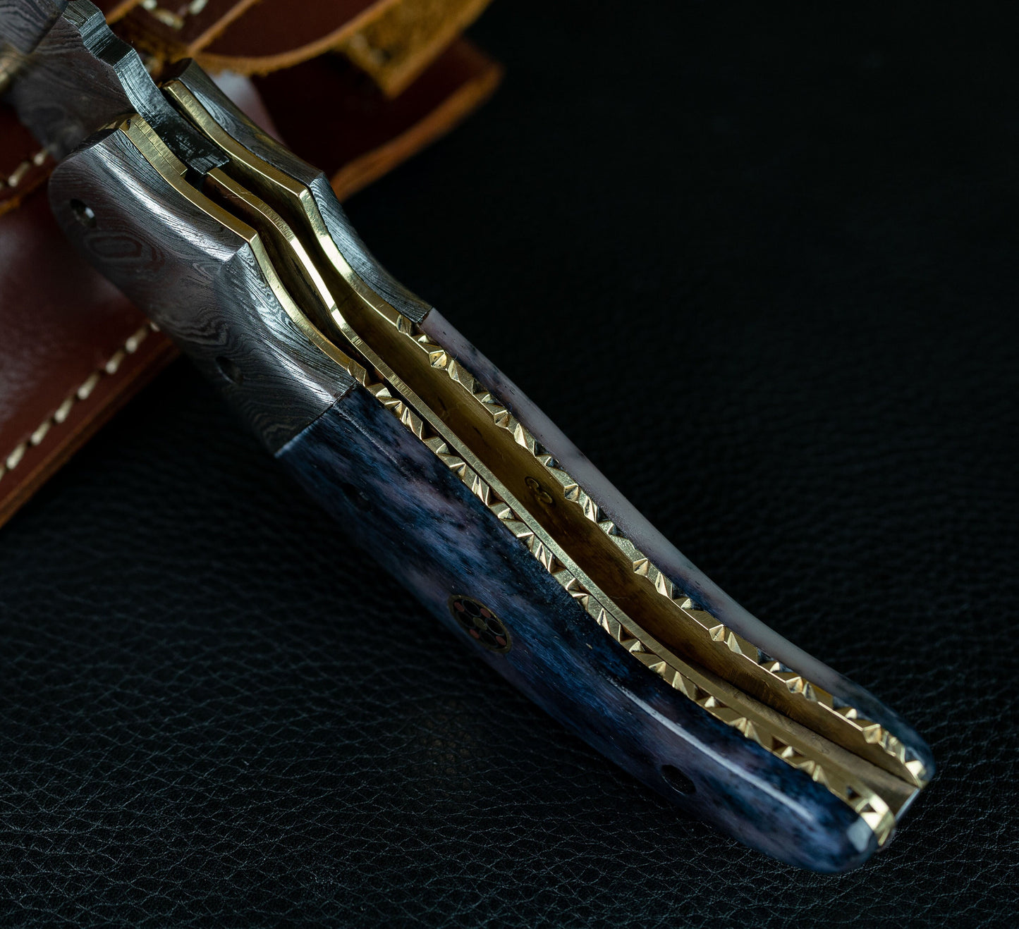 7.5'' Hand Forged Black Bone Handle Damascus Folding Knife, Damascus Pocket Knife, Damascus Steel Hunting knife, Hand Forged Damascus Knife