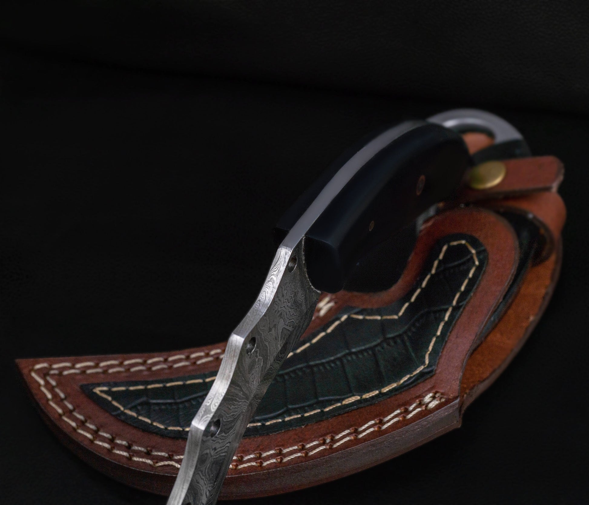 Handmade  Black Japanese Karambit Damascus Chief knife Rose Wood Handle, Hand forged Damascus knife Non slip Bone, Kitchen Skinner Knife